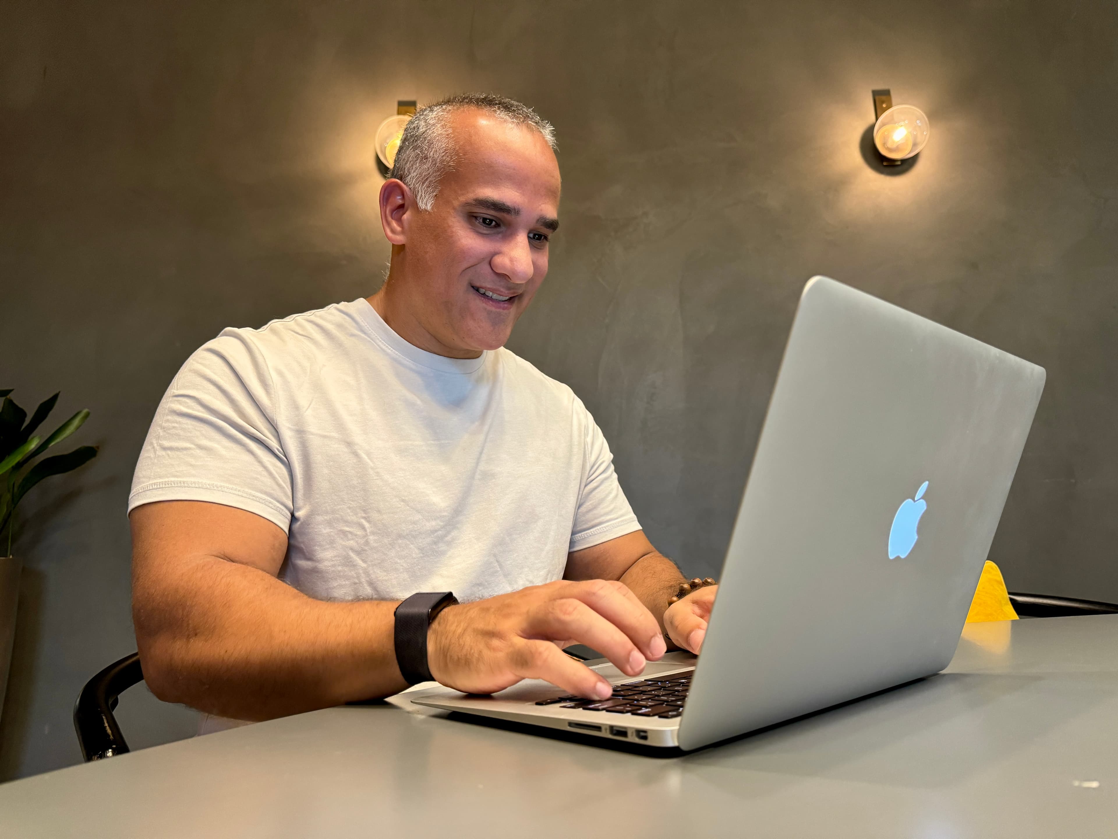 Nico Lanzillotta, founder of EcomAI Tools